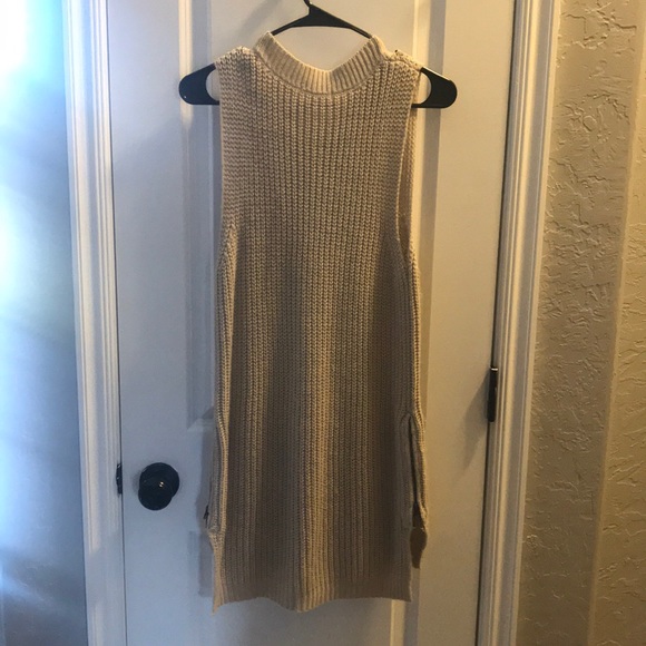 Oatmeal tunic/sweater - Picture 3 of 3